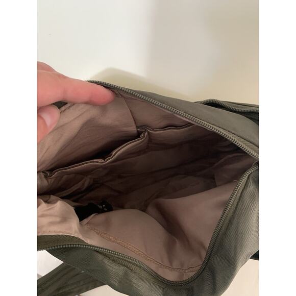 Travelon Anti-Theft Lined Crossbody Round Hobo Shoulder Bag Olive Green - Picture 7 of 9